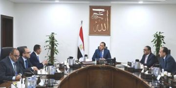 رئيس الوزراء يتابع موقف مشروعات ونشاط شركة تنمية الريف المصري الجديد رئيس الوزراء يتابع موقف مشروعات ونشاط شركة تنمية الريف المصري الجديد