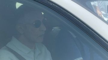 الخطيب ونجوم الأهلي يشاركون في تشييع جثمان والد العامري فاروق (صور)