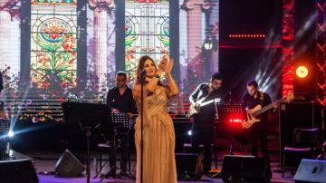 القاهرة الإخبارية: نبيهة كراولي تختتم مهرجان الحمامات الدولي برسائل فنية وإنسانية القاهرة الإخبارية: نبيهة كراولي تختتم مهرجان الحمامات الدولي برسائل فنية وإنسانية