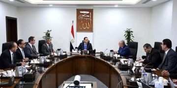 رئيس الوزراء يتابع تنفيذ توجيهات الرئيس بوضع خارطة طريق تطوير منظومة الإعلام المصري