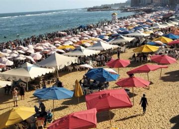 الراية حمراء.. منع نزول البحر بشواطئ غرب الإسكندرية (تفاصيل)