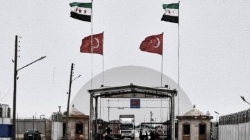 تركيا تعلن تحرير حركة الترانزيت مع سوريا عبر أربعة معابر حدودية