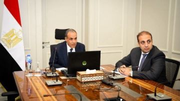 وزير الخارجية: قطاع الدواء يمثل إحدى الركائز الأساسية للتعاون المصري مع الدول الإفريقية وزير الخارجية: قطاع الدواء يمثل إحدى الركائز الأساسية للتعاون المصري مع الدول الإفريقية