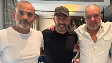 أيمن بهجت قمر يشارك جمهوره احدث ظهور من كواليس فيلم هيروشيما أيمن بهجت قمر يشارك جمهوره احدث ظهور من كواليس فيلم هيروشيما