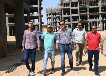 رئيس جهاز العاشر من رمضان يتفقد أعمال مشروع ديارنا للإسكان المتوسط