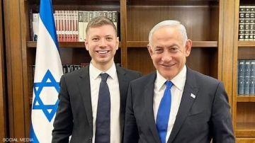 نجل نتنياهو يهاجم أمير قطر والعائلة الحاكمة ويشبههم بـ هتلر وجوبلز نجل نتنياهو يهاجم أمير قطر والعائلة الحاكمة ويشبههم بـ هتلر وجوبلز