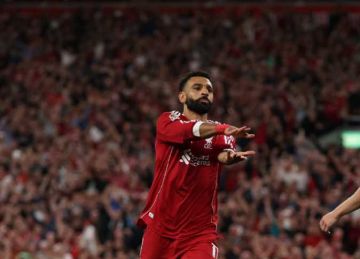 «المُنقذ المجنون».. ماذا قالت جماهير ليفربول على أداء محمد صلاح أمام نيوكاسل؟ «المُنقذ المجنون».. ماذا قالت جماهير ليفربول على أداء محمد صلاح أمام نيوكاسل؟