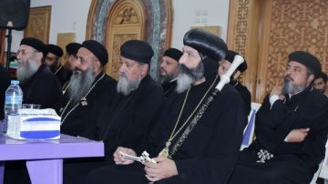 بحضور الأنبا مينا.. حفل تكريم خريجي كورسات خدمة الأنبا إبرام للتنمية