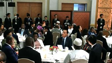 رئيس الوزراء يحضر مأدبة عشاء رسمية لرؤساء الوفود المشاركة في قمة تيكاد ٩ أقامها رئيس وزراء اليابان