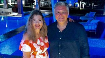 رحلتي معاك أجمل قدر.. رانيا فريد شوقي تحتفل بعيد زواجها الـ ١٠