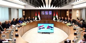 الوزراء المصريون والأردنيون يؤكدون رغبتهم في تعزيز التعاون المشترك في شتى المجالات