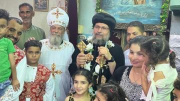 تدشين أواني وسيامة شمامسة بكنيسة القديس موسى بالعمارية الشرقية تدشين أواني وسيامة شمامسة بكنيسة القديس موسى بالعمارية الشرقية