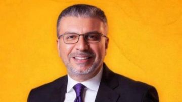 دعم الحالات الإنسانية.. عمرو الليثي يحقق أمنية سيدة مطلقة ويغطي تكاليف عمليتها دعم الحالات الإنسانية.. عمرو الليثي يحقق أمنية سيدة مطلقة ويغطي تكاليف عمليتها