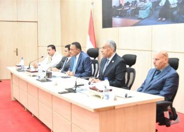 غرفة عمليات رئيسية ومراجعة جاهزية اللجان.. استعدادات مكثفة في مطروح لانتخابات مجلس الشيوخ 2025