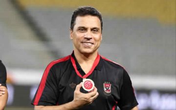 إينو: البدري خصم 40 ألف جنيه من لاعبي الأهلي في كأس العالم بسبب السهر في اليابان إينو: البدري خصم 40 ألف جنيه من لاعبي الأهلي في كأس العالم بسبب السهر في اليابان