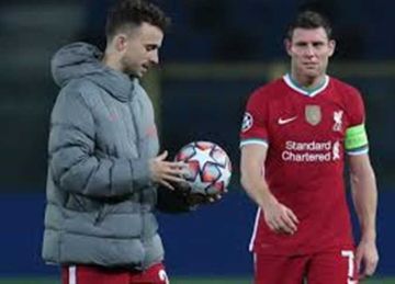 جيمس ميلنر يخلد ذكرى ديوجو جوتا مع برايتون في الدوري الإنجليزي جيمس ميلنر يخلد ذكرى ديوجو جوتا مع برايتون في الدوري الإنجليزي