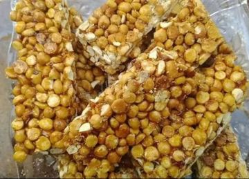 هل يجوز إعطاء الفقراء حلوى المولد من الزكاة؟.. الإفتاء توضح