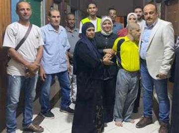 وزيرة التضامن توجه بنقل نجل سيدة المنوفية لدار رعاية وضم الأم لبرنامج كرامة وزيرة التضامن توجه بنقل نجل سيدة المنوفية لدار رعاية وضم الأم لبرنامج كرامة