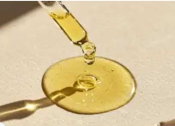 لتحقيق أقصى استفادة والبعد عن النتائج العكسية.. أفضل سيروم لنوع بشرتك