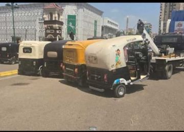 التحفظ على 25 توك توك مخالف في حملة مرورية بالزقازيق