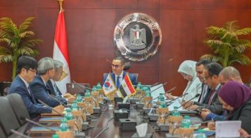 وزير الاستثمار يستقبل سفير دولة كوريا الجنوبية بالقاهرة لبحث تعزيز العلاقات الاقتصادية المشتركة بين البلدين