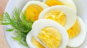 تناول البيض مرتين فقط في الأسبوع يحميك من هذا المرض الخطير