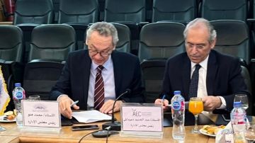 رجال أعمال إسكندرية والحاصلات يوقعان بروتوكول تعاون لدعم الصادرات الزراعية رجال أعمال إسكندرية والحاصلات يوقعان بروتوكول تعاون لدعم الصادرات الزراعية