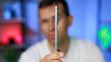 رغم خيبة الأمل.. تسريب رسمي يؤكد حصول هاتف Galaxy S26 Edge فائق النحافة على بطارية أكبر بكثير رغم خيبة الأمل.. تسريب رسمي يؤكد حصول هاتف Galaxy S26 Edge فائق النحافة على بطارية أكبر بكثير