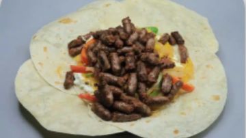 طريقة عمل فاهيتا السجق.. بمذاق لا يقاوم