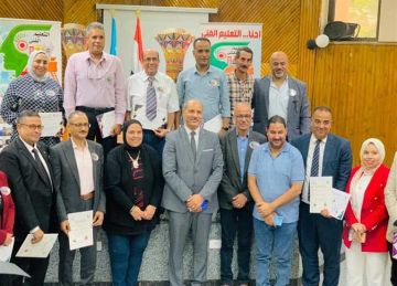 تكريم المدارس الفنية المتميزة في الإسكندرية (صور)