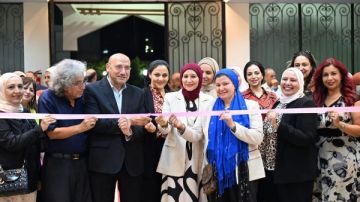 الثقافة تطلق فعاليات الملتقى الأول للفنون التشكيلية بقصر الإبداع الثقافة تطلق فعاليات الملتقى الأول للفنون التشكيلية بقصر الإبداع