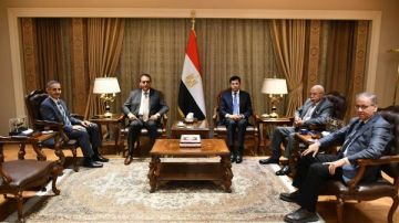 بالتنسيق مع اللجنة الأولمبية.. وزير الشباب يوجه بتشكيل لجنة تقييم للأنشطة الرياضية