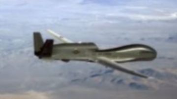 سقوط طائرة مسيرة إسرائيلية جنوب حي الزيتون