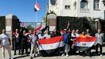 الاتحاد الدولى للمواطن المصرى بالخارج: من يهاجمون السفارات المصرية بالخارج جهلاء ونقف لهم بالمرصاد
