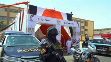 انتظام الخدمات الأمنية بمحيط جميع اللجان والمقار الانتخابية على مستوى الجمهورية