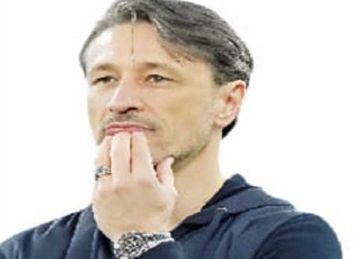 بوروسيا دورتموند يمدد عقد مدربه نيكو كوفاتش