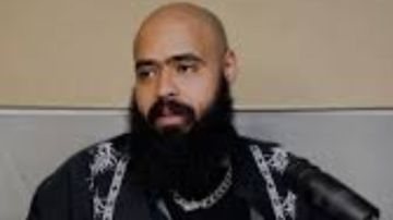 حبس التيك توكر محمد عبد العاطي بتهمة نشر مقاطع خادشة للحياء حبس التيك توكر محمد عبد العاطي بتهمة نشر مقاطع خادشة للحياء