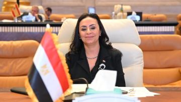 مايا مرسي: المرأة المصرية في طليعة المشهد الانتخابي ونناشد الجميع بالمشاركة مايا مرسي: المرأة المصرية في طليعة المشهد الانتخابي ونناشد الجميع بالمشاركة