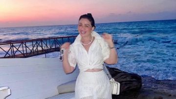 بدون بطانة.. إلهام شاهين تثير السوشيال ميديا بإطلالة جريئة