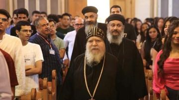 تخريج دفعة القمص أرسانيوس موريس من مركز الكاروز بـ مارجرجس سوهاج تخريج دفعة القمص أرسانيوس موريس من مركز الكاروز بـ مارجرجس سوهاج