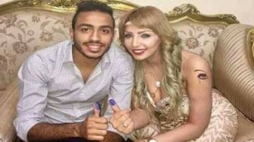 النيابة تفتح الصندوق الأسود لـ سارة خليفة.. تفاصيل صادمة عن اتهامات مخدرات وابتزاز وتعذيب النيابة تفتح الصندوق الأسود لـ سارة خليفة.. تفاصيل صادمة عن اتهامات مخدرات وابتزاز وتعذيب