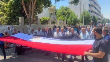 تعليم قنا تنظم مسيرة بوسط المدينة لحث المواطنين على المشاركة الانتخابية تعليم قنا تنظم مسيرة بوسط المدينة لحث المواطنين على المشاركة الانتخابية