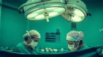 عصابات لاختطاف الأطفال وبيع أعضائهم البشرية.. الصحة تحسم الجدل