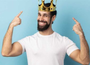  ميتعاشروش .. صفات الشخصية النرجسية وأنواعها (ابعد فورا)