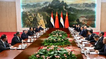 الرئيس الصيني يؤكد دعمه لتوسعات استثمارات شركات بلاده في مصر