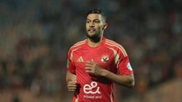 تقارير: الوداد المغربي يحسم صفقة لاعب الأهلي السابق