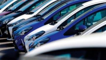 أخبار السيارات السيارة الأكثر عرضة للسرقة.. ومرسيدس تحذر من انهيار الصناعة الأوروبية