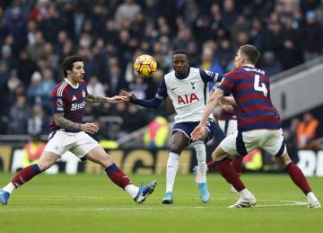 6 مباريات ساخنة في وديات الأندية اليوم.. توتنهام ضد نيوكاسل ومانشستر أمام إيفرتون 6 مباريات ساخنة في وديات الأندية اليوم.. توتنهام ضد نيوكاسل ومانشستر أمام إيفرتون