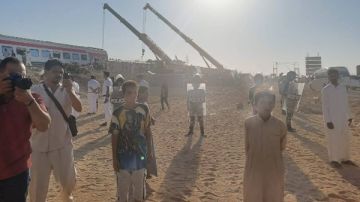 حادث انقلاب قطار مطروح.. التفاصيل الكاملة لإصابة 104 ركاب ووفاة 3 آخرين فيديو وصور حادث انقلاب قطار مطروح.. التفاصيل الكاملة لإصابة 104 ركاب ووفاة 3 آخرين فيديو وصور