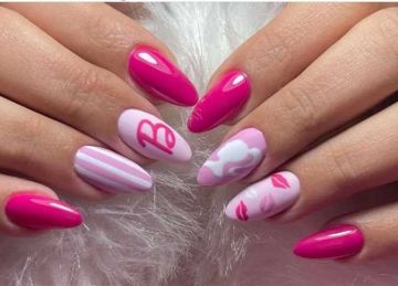 طرق إزالة الأظافر التركيب للحفاظ على جمالها واللمعان الطبيعي